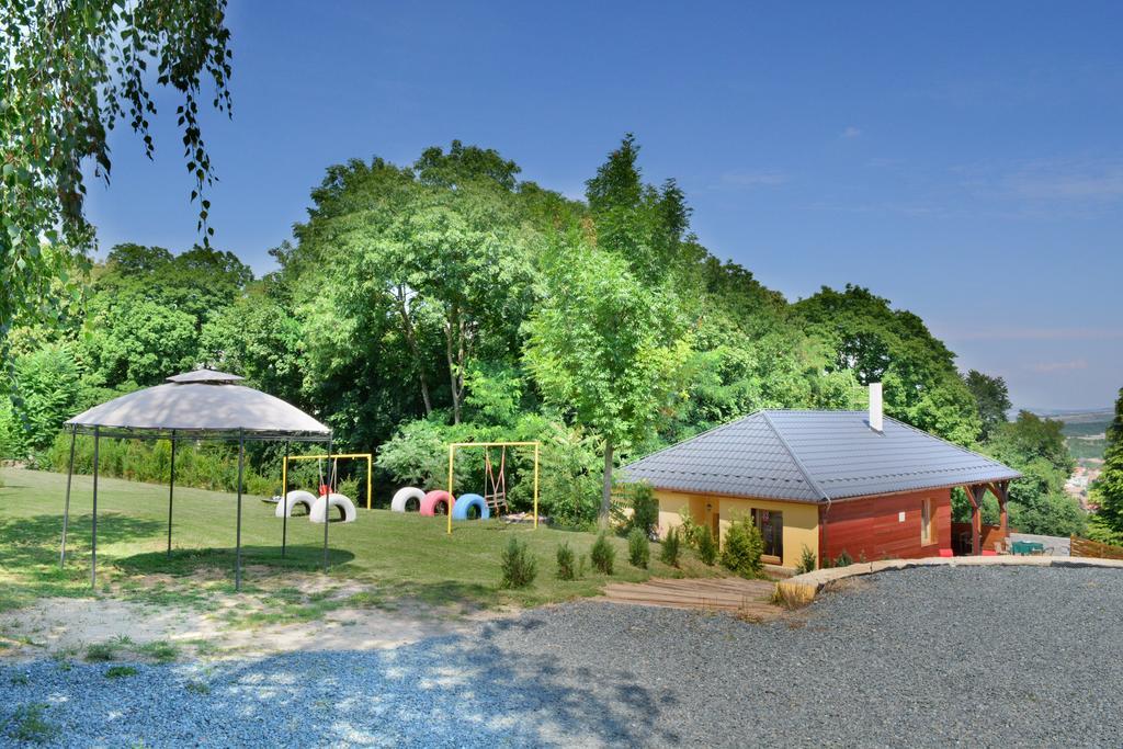 Areal Hradisek Villa Klobouky u Brna Ngoại thất bức ảnh